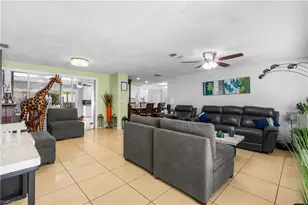 18 Illinois Rd, Lehigh Acres, FL 33936 - Photo 9