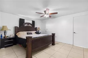 18 Illinois Rd, Lehigh Acres, FL 33936 - Photo 23