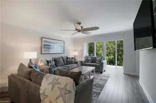 3021 Sandpiper Bay Cir, Naples, FL 34112 - Photo 9