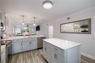 3021 Sandpiper Bay Cir, Naples, FL 34112 - Photo 1