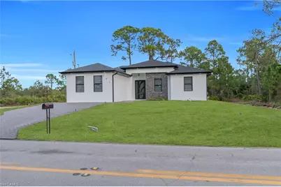 301 E 17th St, Lehigh Acres, FL 33972 - Photo 7