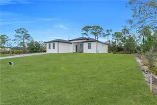 301 E 17th St, Lehigh Acres, FL 33972 - Photo 11