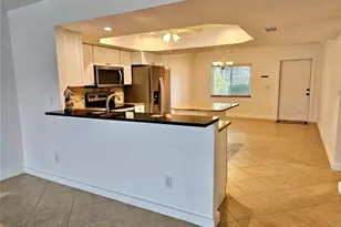 4722 SE 1st Pl, Cape Coral, FL 33904 - Photo 17