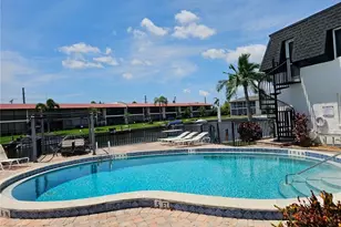 4722 SE 1st Pl, Cape Coral, FL 33904 - Photo 3