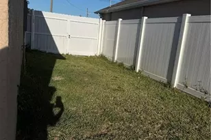 100 NW 13th Pl, Cape Coral, FL 33993 - Photo 27