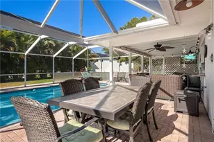 2025 SE 39th St, Cape Coral, FL 33904 - Photo 25
