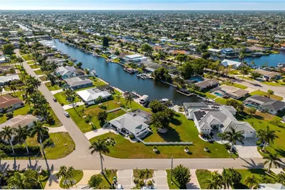 2025 SE 39th St, Cape Coral, FL 33904 - Photo 41