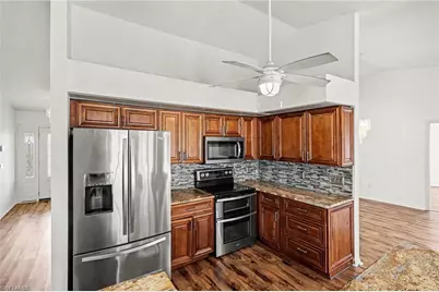 628 SE 21st Ln, Cape Coral, FL 33990 - Photo 11