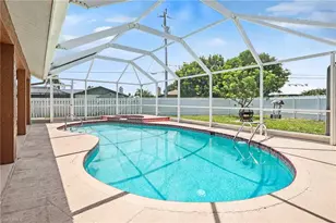 628 SE 21st Ln, Cape Coral, FL 33990 - Photo 31