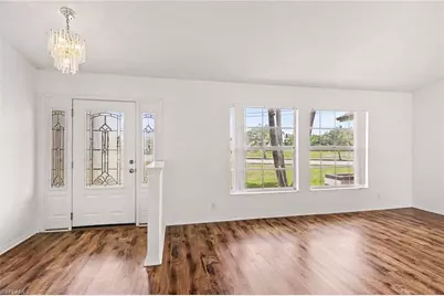 628 SE 21st Ln, Cape Coral, FL 33990 - Photo 5