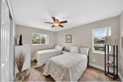 4933 Seville Ct, Cape Coral, FL 33904 - Photo 29
