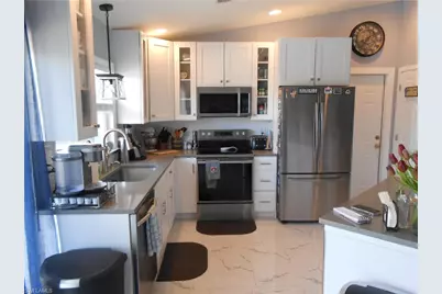 222 Ground Dove Cir, Lehigh Acres, FL 33936 - Photo 13