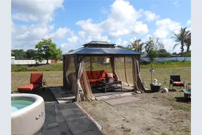 222 Ground Dove Cir, Lehigh Acres, FL 33936 - Photo 29