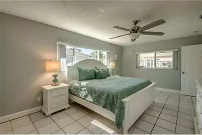 4532 SW 1st Pl, Cape Coral, FL 33914 - Photo 25