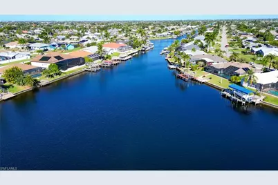4532 SW 1st Pl, Cape Coral, FL 33914 - Photo 7