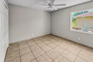 1321 SE 8th Ave, Cape Coral, FL 33990 - Photo 23