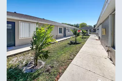 1321 SE 8th Ave #5, Cape Coral, FL 33990 - Photo 7