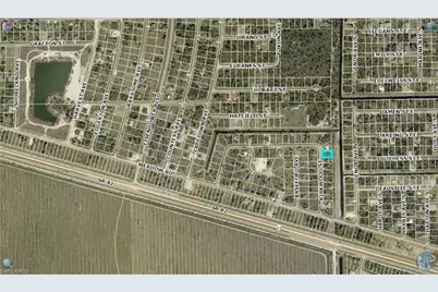 1049 Kirkwood St, Lehigh Acres, FL 33974 - Photo 3