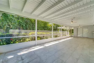 5657 Eichen Cir E, Fort Myers, FL 33919 - Photo 37