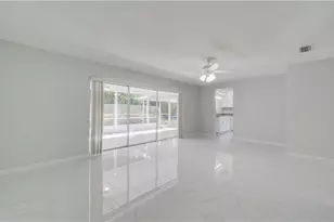 5657 Eichen Cir E, Fort Myers, FL 33919 - Photo 9