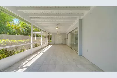 5657 Eichen Cir E, Fort Myers, FL 33919 - Photo 39