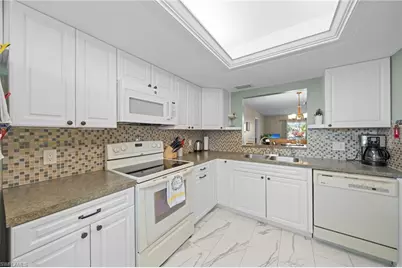 7068 Nantucket Cir #7, North Fort Myers, FL 33917 - Photo 5