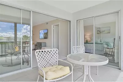 3030 Binnacle Dr #307, Naples, FL 34103 - Photo 9