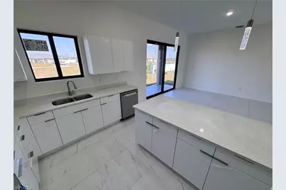 3544 NW 41st Pl, Cape Coral, FL 33993 - Photo 11
