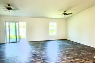 532 NW 18th Ave, Cape Coral, FL 33993 - Photo 5