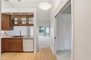 2203 McGregor Park Cir, Fort Myers, FL 33908 - Photo 13