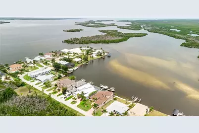 12130 Shoreview Dr, Matlacha, FL 33993 - Photo 47