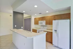 8261 Pathfinder Loop, Fort Myers, FL 33919 - Photo 3