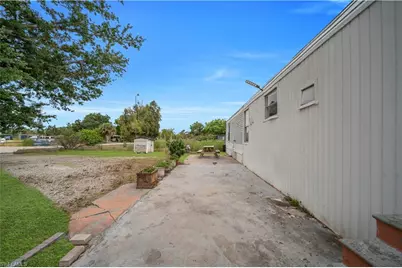 8106 Penny Dr, North Fort Myers, FL 33917 - Photo 27