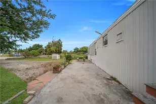 8106 Penny Dr, North Fort Myers, FL 33917 - Photo 27