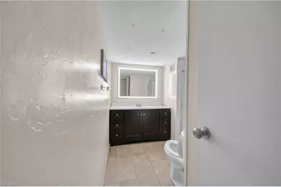 8106 Penny Dr, North Fort Myers, FL 33917 - Photo 23