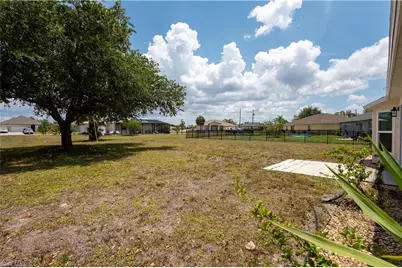 25324 Lychee Ct, Punta Gorda, FL 33955 - Photo 13