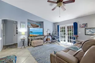 1006 SW 9th Ave, Cape Coral, FL 33991 - Photo 5