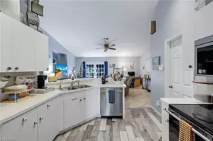 1006 SW 9th Ave, Cape Coral, FL 33991 - Photo 9