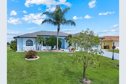 405 NW 18th Ave, Cape Coral, FL 33993 - Photo 3
