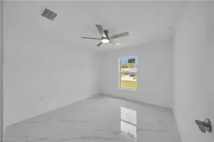 1023 Pilgrim St E, Lehigh Acres, FL 33974 - Photo 21