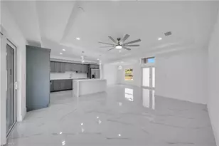 1023 Pilgrim St E, Lehigh Acres, FL 33974 - Photo 13