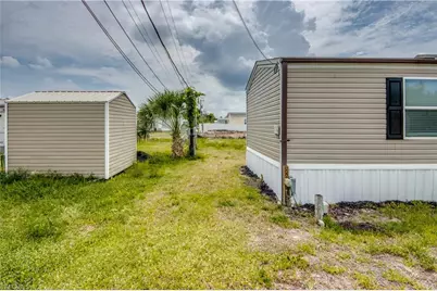 352 Sacramento St, North Fort Myers, FL 33903 - Photo 33