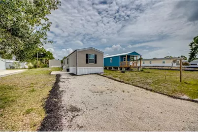 352 Sacramento St, North Fort Myers, FL 33903 - Photo 3