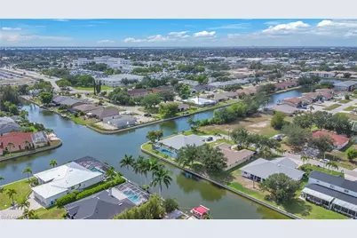 1245 SE 6th St, Cape Coral, FL 33990 - Photo 29