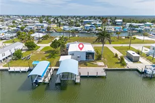 3864 Royal Palm Dr, Saint James City, FL 33956 - Photo 27