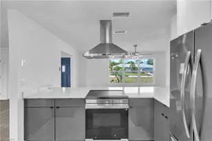 3745 SE 6th Ave, Cape Coral, FL 33904 - Photo 17