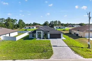 728 Brazos St E, Lehigh Acres, FL 33974 - Photo 33