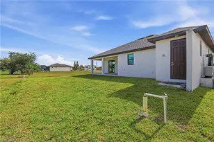 1608 NW 38th Ave, Cape Coral, FL 33993 - Photo 33