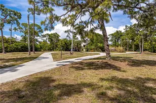 13746 Brynwood Ln, Fort Myers, FL 33912 - Photo 5
