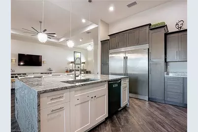 3900 Gulfstream Pkwy, Cape Coral, FL 33993 - Photo 7
